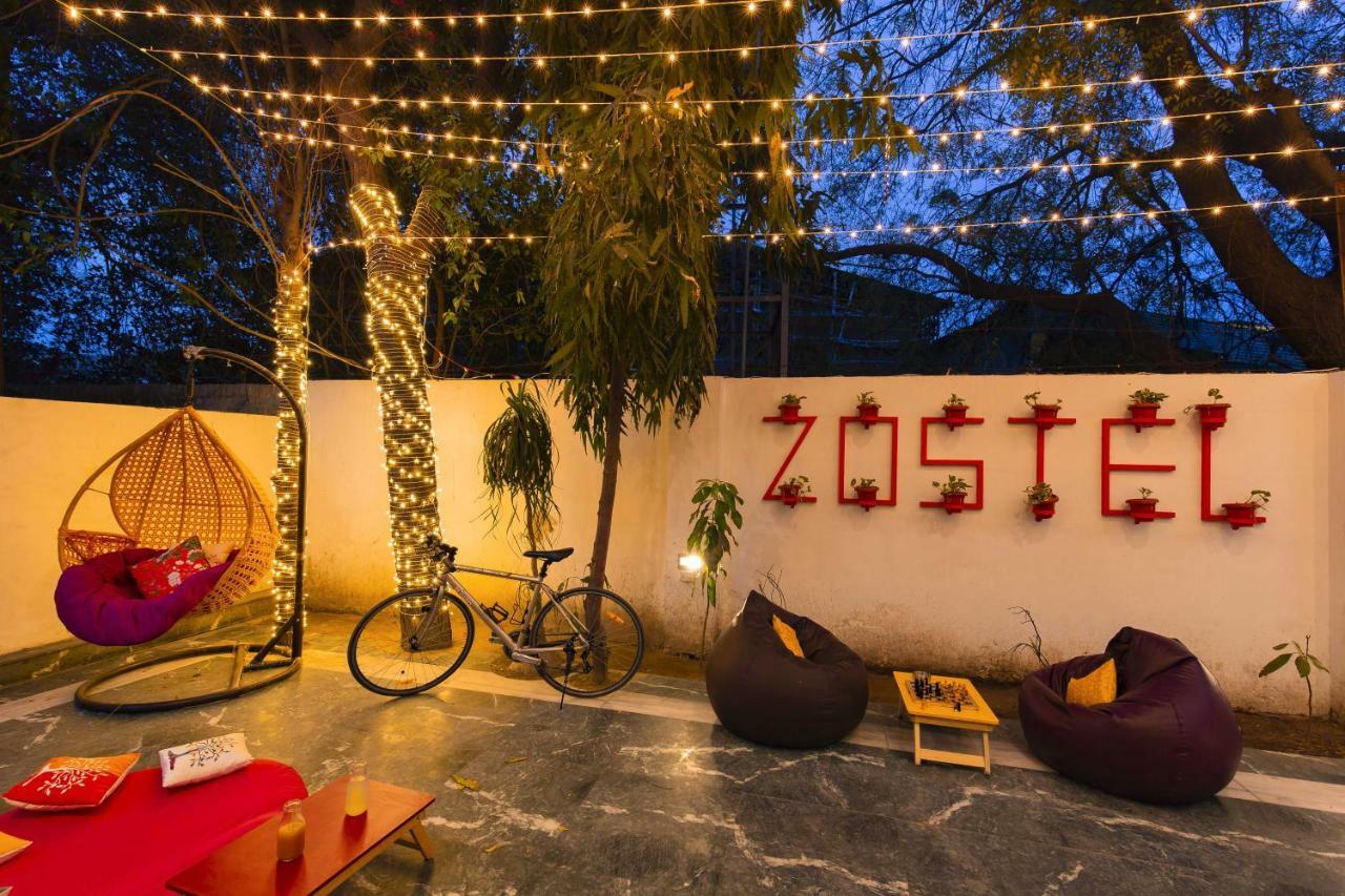 Zostel South Delhi Hostel New Delhi Bagian luar foto